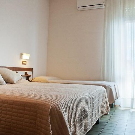 Albergo La Rosetta Кианчано Терме Екстериор снимка