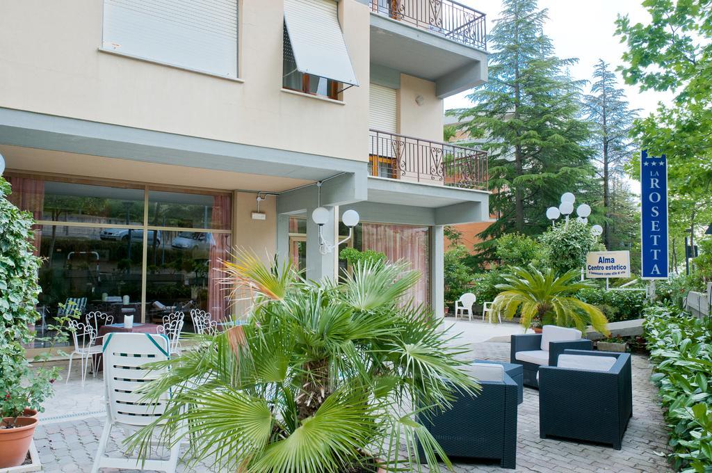 Albergo La Rosetta Кианчано Терме Екстериор снимка