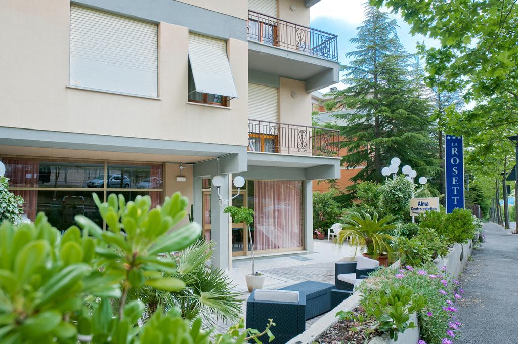 Albergo La Rosetta Кианчано Терме Екстериор снимка