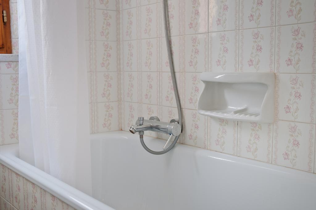 Albergo La Rosetta Кианчано Терме Екстериор снимка